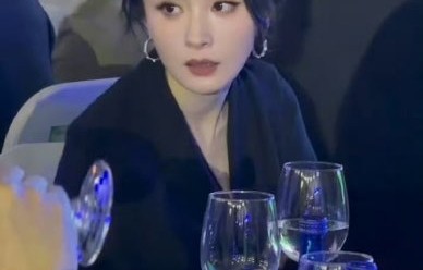 杨幂旗下真的没有演短剧女艺人吗？