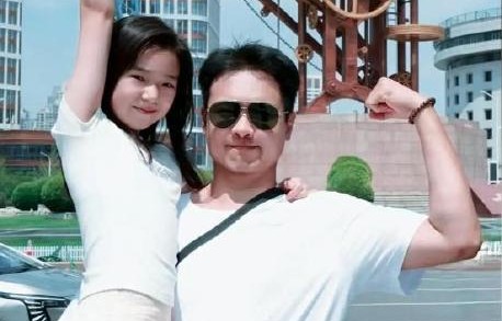 高云翔和董璇离婚后如何做到体面共育？