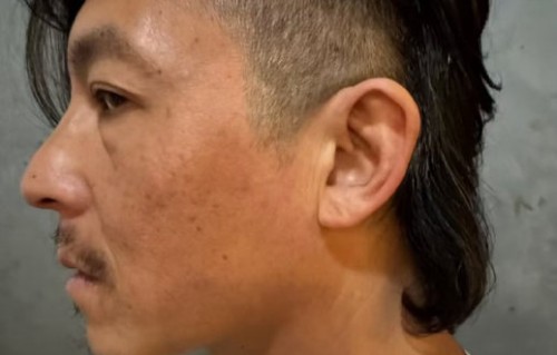 退出娱乐圈后陈冠希的事业和生活现状如何？
