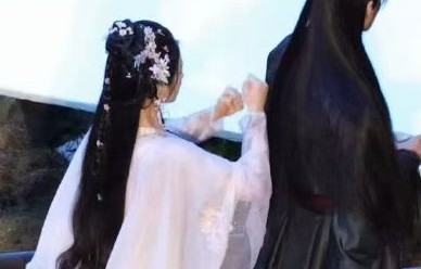 何与还演过哪些影视作品？