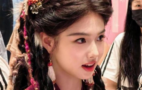 艾米在《百妖谱》中如何演绎千年鬼医桃夭？