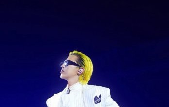 权志龙在首尔演唱会上表演了哪些solo曲目？