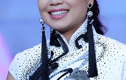 不结婚怎么解决生理需求？56岁的歌唱家张也，用行动给出了答案 