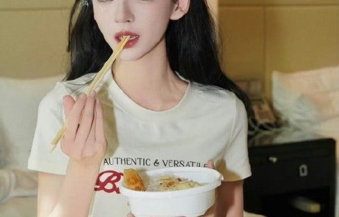 张予曦在综艺中只吃菜叶是节目效果吗？