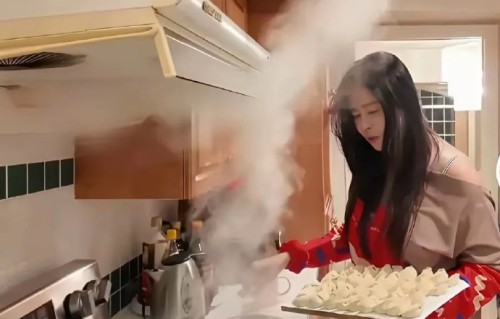 王祖贤目前定居加拿大有经常回国吗