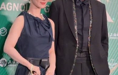 杨紫白玉兰让C位被导演一把拉回，太圈粉！