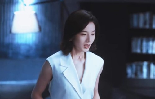井柏然和孙千的选角为何引发争议？