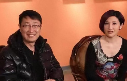 她是最美军花，却嫁其貌不扬丈夫，39岁生子，了却公公一生的遗憾