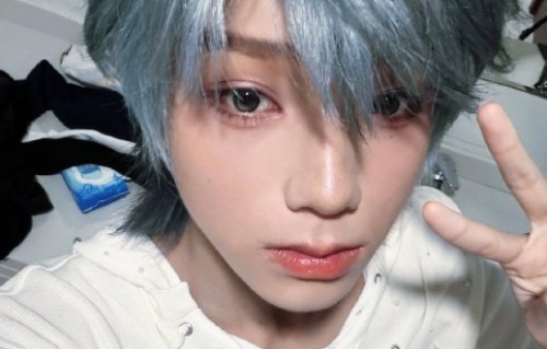 王橹杰蓝莓拟人二创有哪些经典作品？