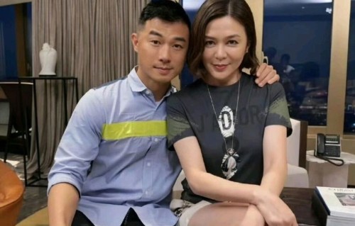 63岁关之琳新男友曝光，是27岁职业男模！36岁年龄差恋情引爆全网