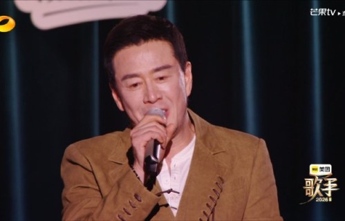 同为《中国好声音》导师，庾澄庆和杨坤在本届《歌手》中的表现和结局有何异同？
