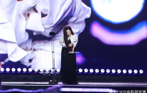 陈丽君凭哪部作品获最佳动作女演员奖？