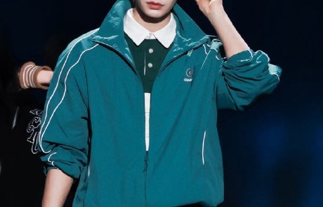 丁禹兮双舞台直拍惊艳全网：全开麦唱功稳，互动细节甜翻粉丝！|追星语录|造型|活动|表情包|薄荷糖