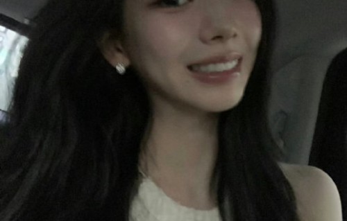 翻译乌龙事件引发了哪些关于身材焦虑的讨论？