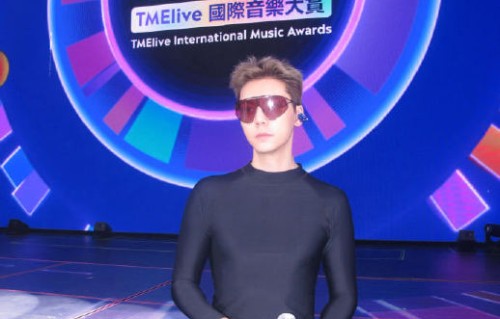 这次表演观众和剧粉的反响如何？