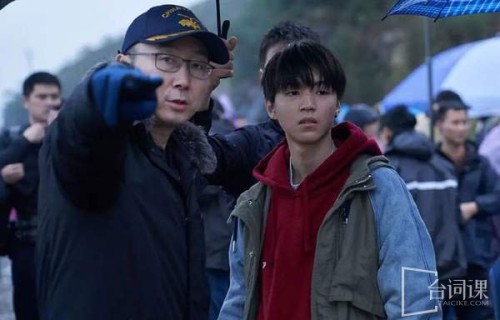 王俊在《749局》有感情戏吗？