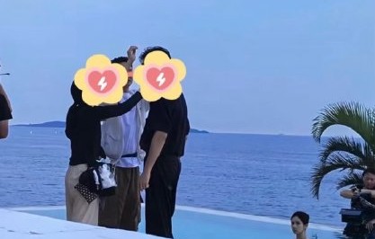 网友如何评价张婧仪的泳装路透生图？