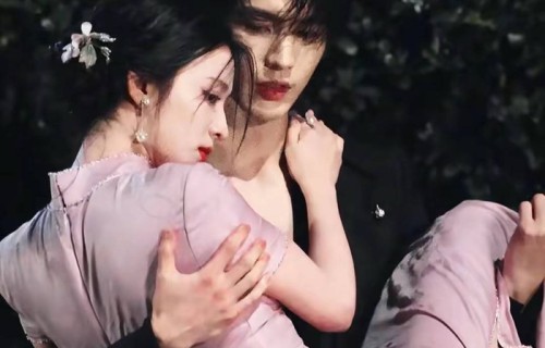 张凌赫，王楚然新剧《这一秒过火》未播先火，定档7.19
