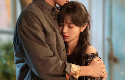 生菜捧花婚纱照是谁的创意设计？