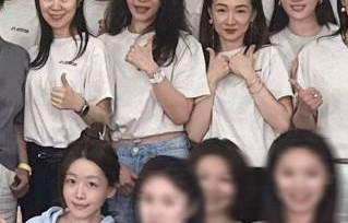 刘亦菲纯素颜照刷屏，被赞“岁月不败美人”
