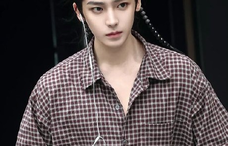 侯明昊《长生骨》出妆火出圈，却因番位缺席开机