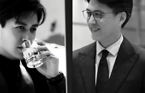 靳东当煤矿文工团团长后放大招!
