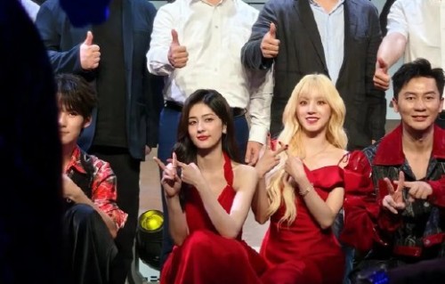 白鹿和张真源两人被称作‘菠萝披萨姐弟’的友谊故事是怎样的？