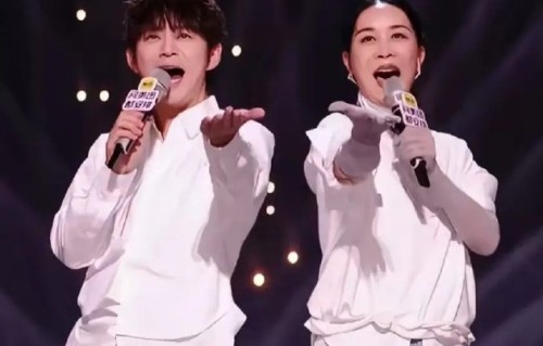 那英为何在本季《歌手2026》中只担任串讲人而不参赛？|苏醒|观众不舍|何炅|巡演|节目组