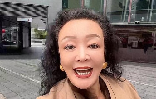 太反常！紧挨儿子家不住，张兰事前扬言晒孙，到台北竟闭口有隐情