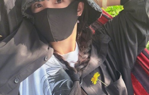 杨幂如何平衡高强度工作与旅行休假？