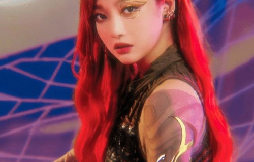 aespa、itzy成好友团，李彩领遇到柳姐超害羞，SM女团粉头是你了