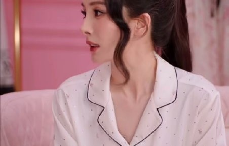 杨幂的作息时间对她的事业有什么影响？