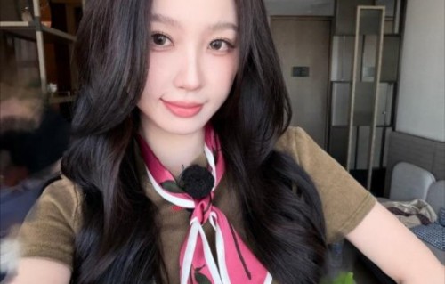 虞书欣高妹的169cm身高是否在节目中实测过？