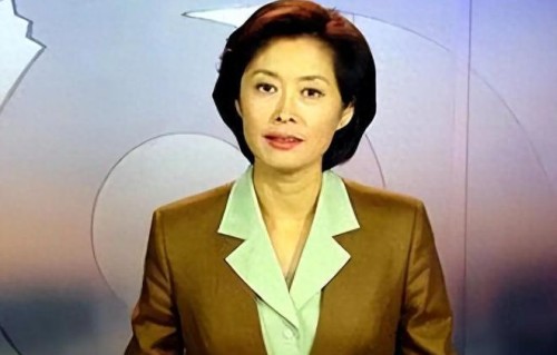 知青逆袭成央视一姐！71岁的她倒下令全网揪心，敬老师能挺住吗？