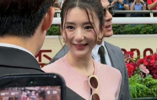 网友为什么会对名媛产生舆论反噬？