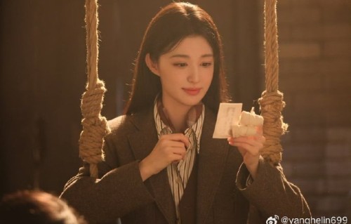 王楚然下跪反杀名场面的剧情设定是什么