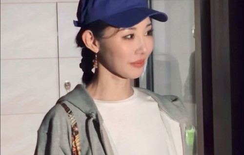 网友对朱洁静被质疑装病事件有何评价？