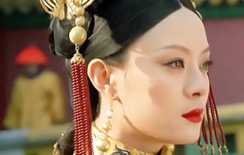 熹妃回宫这个梗最早出自哪部剧？