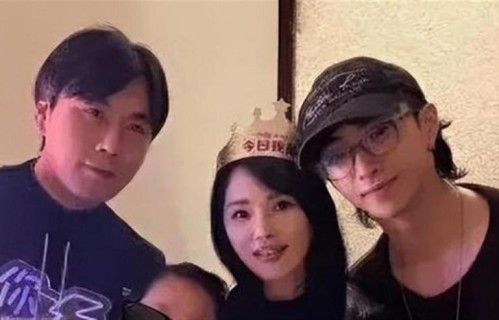 伊能静长文控诉！十年没二人世界，她抑郁是秦昊缺位还是自作自受