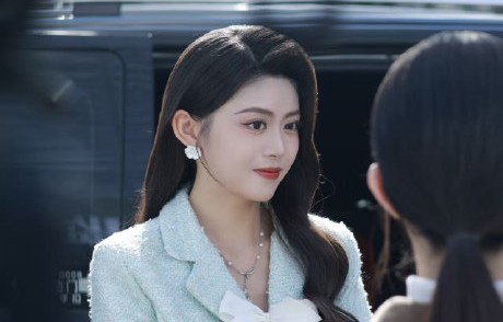 AI演员出现后，像殊晗煜这样的普通演员会被淘汰吗？