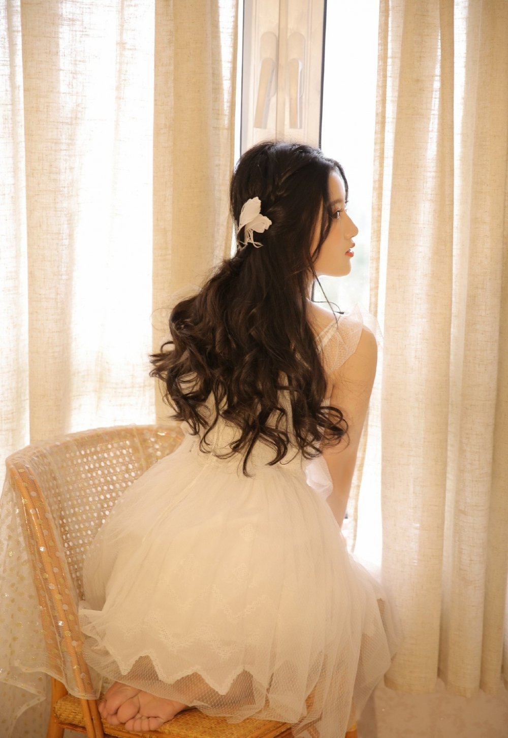 迪丽热巴(中国内地女演员)_360百科