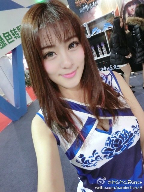 杨紫《玉兰花开君再来》路透!旗袍造型被赞贵气,搭档欧豪引热议