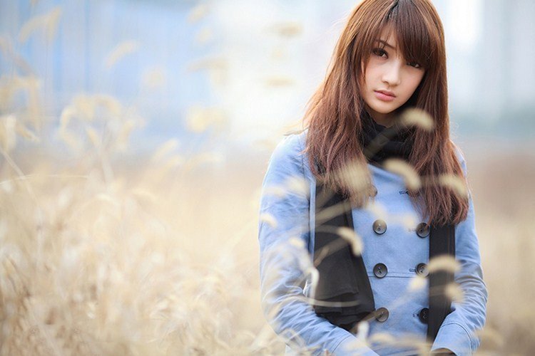 网友们用‘物种差异’自嘲Angelababy的外貌,反映了怎样的社会心理?|T恤|审美|美貌|公众|霸权