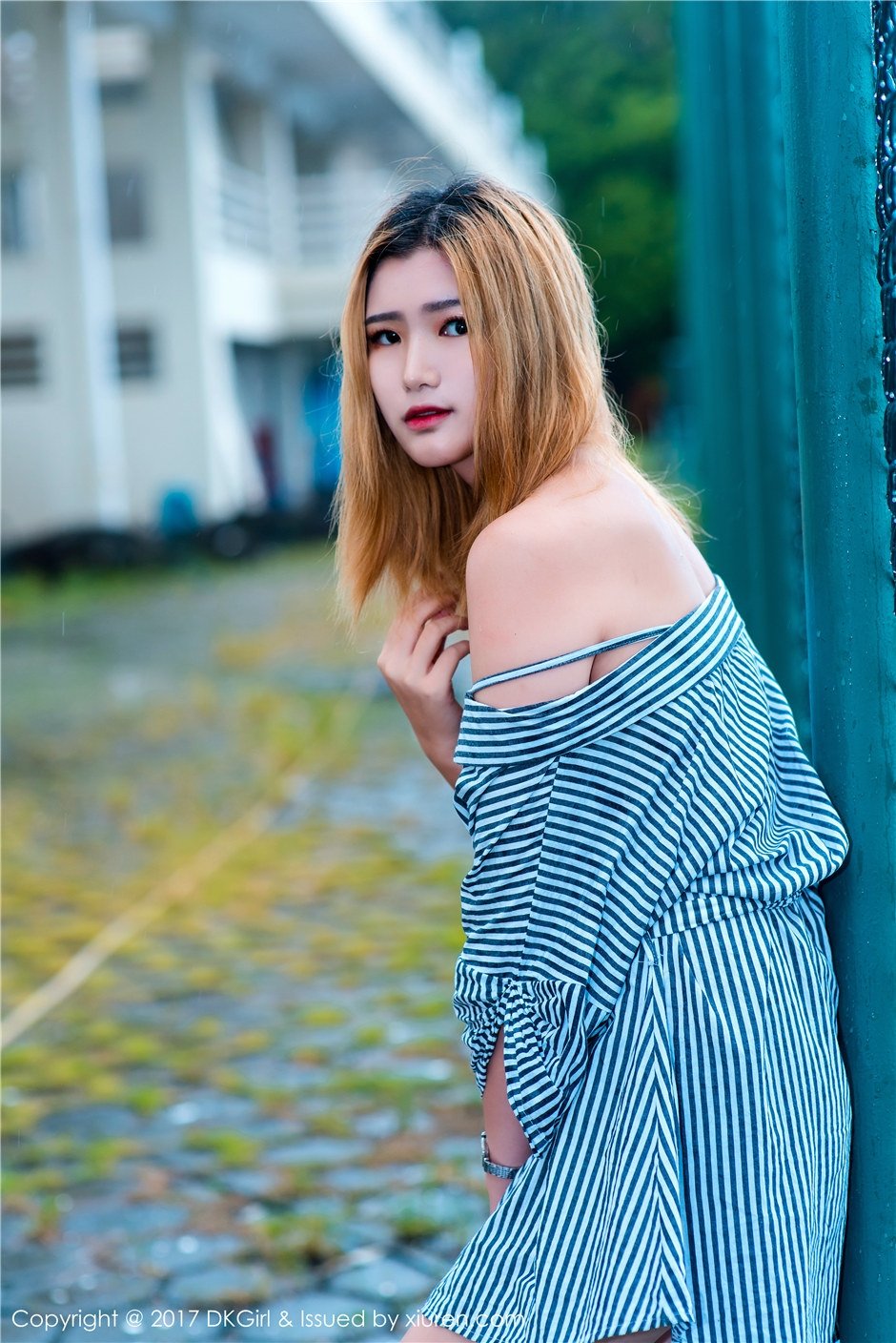 41岁安妮海瑟薇和36岁刘亦菲同框,气质绝佳,美丽非凡|安妮·海瑟薇|宝姿(Ports)|二胎|穿Prada的女魔头|结婚