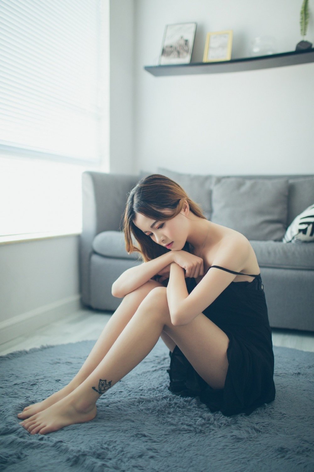 佘诗曼在《新闻女王2》中的表现获得了哪些职业成就？