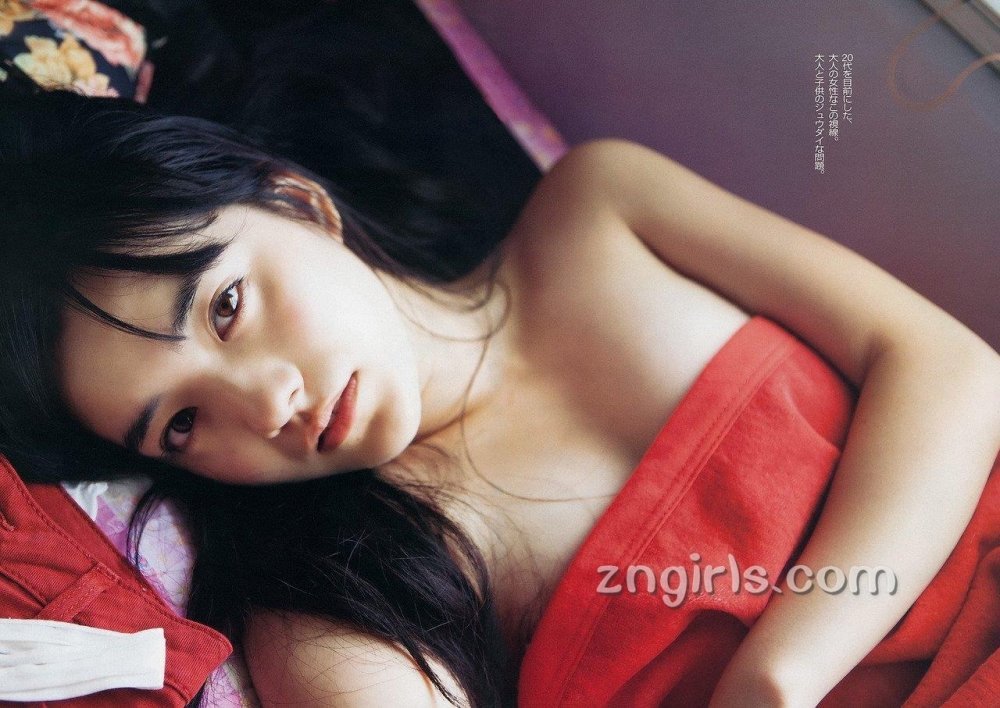 张凌赫出道前旧照曝光 青涩校草到古装美男的进化太惊人|田曦薇|逐玉|苍兰诀|宁安如梦|曾庆杰