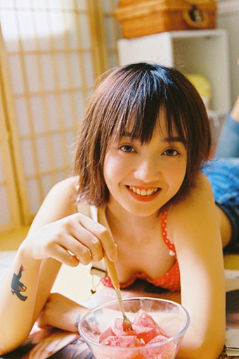 章若楠和林允在活动中被称为“双花”组合的原因是什么？