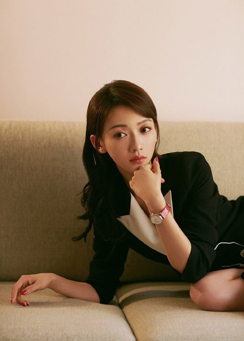 迪丽热巴(中国内地女演员)_360百科