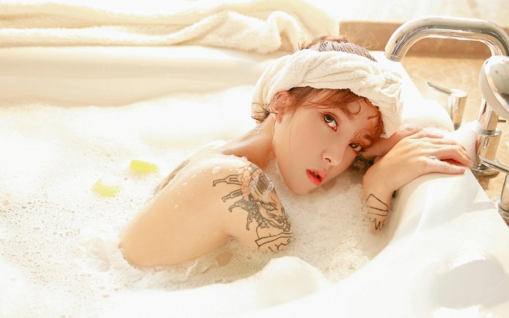 张峻豪直言很喜欢刘宇宁的音色，一直想合作