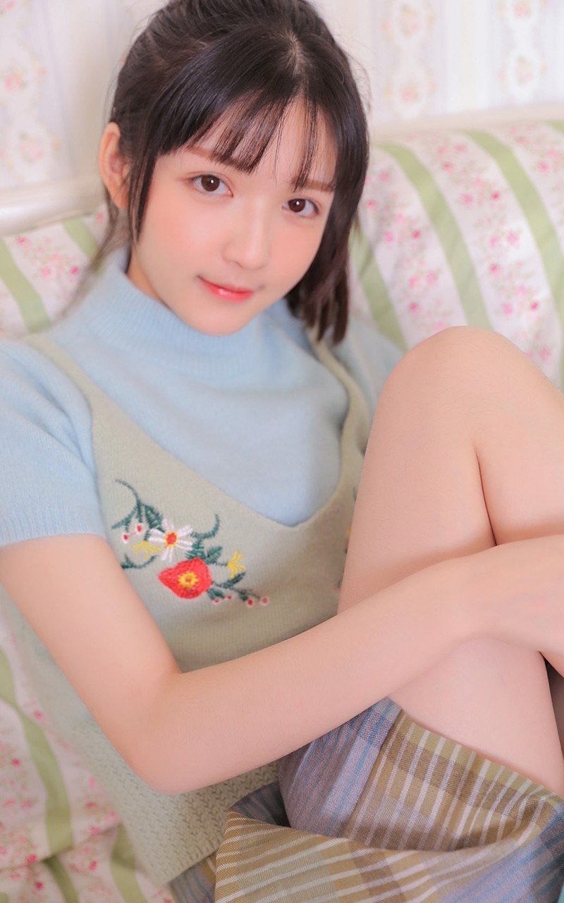 贾冰被沈腾贴脸开大“最近聚会没有”后回应：这几天真给我热馊了|欢迎来龙餐馆|成都市|封面|粗口|成都